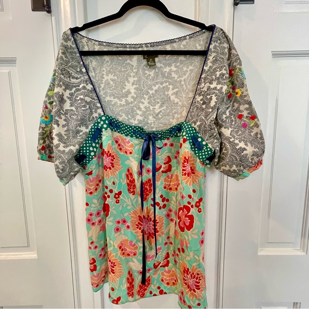 Anthropologie Fei Ribbon blouse mixed pattern 100% Silk womens Size 14